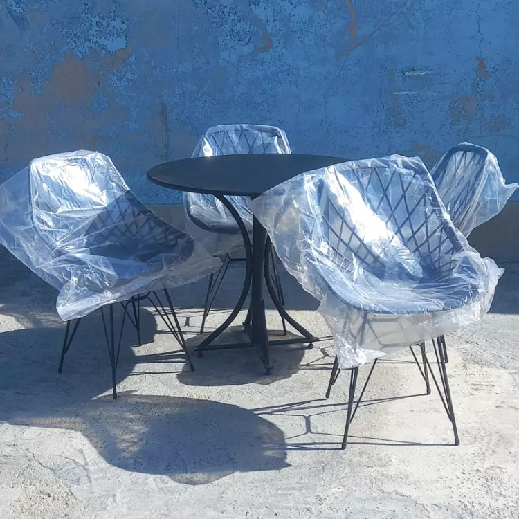میز غذاخوری پایه گلدانی فلزی